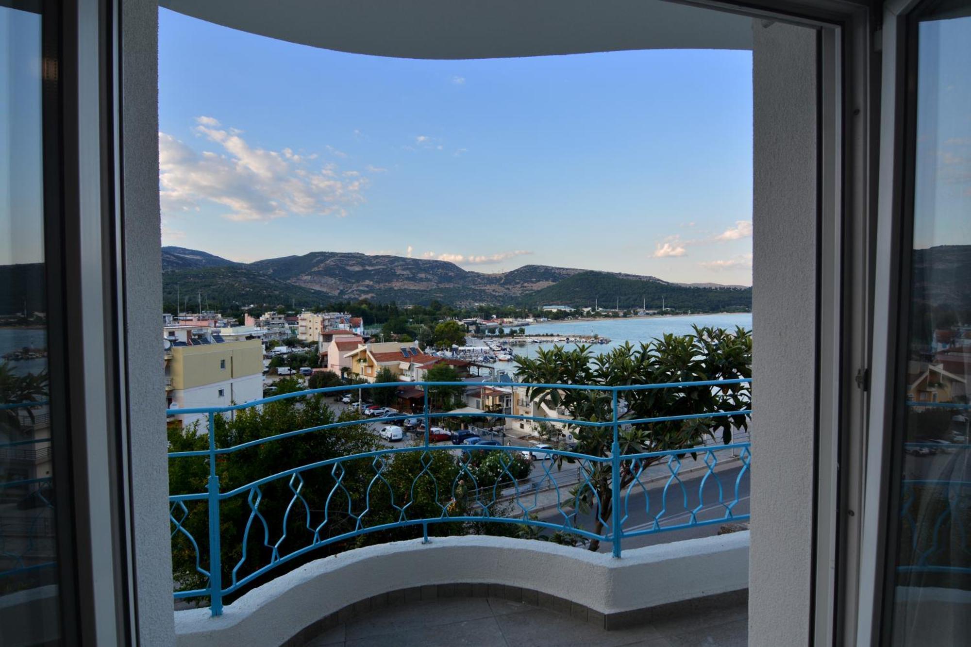 Blue Lagoon 1 Kavala Exterior photo